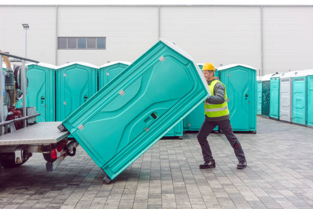 Best Porta potty rental near me  in Youngstown, OH